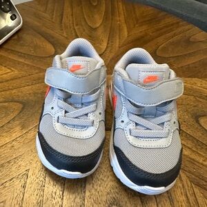 Nike Kids Gray and Black Sneakers with Orange Accents